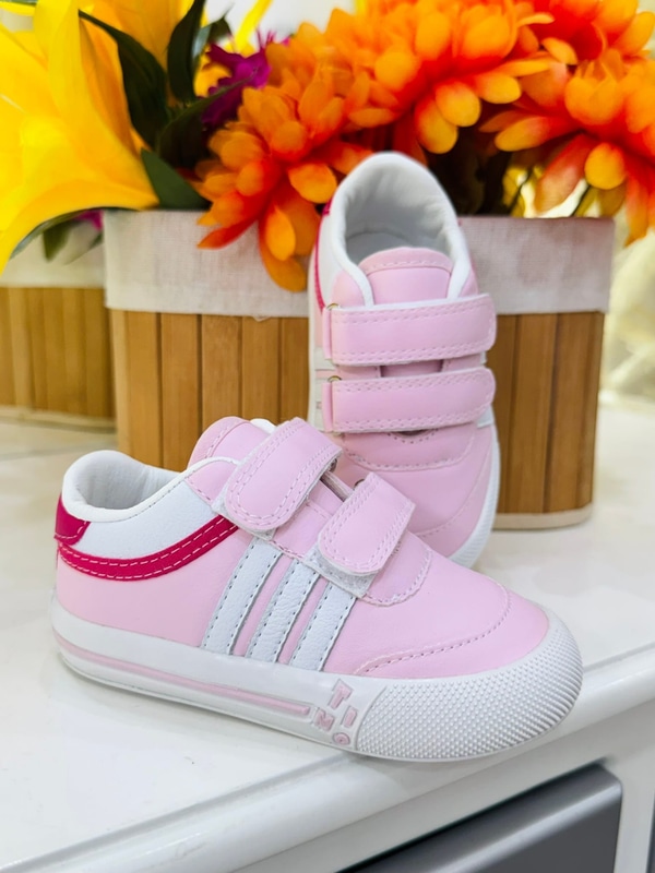 Timo zapato niña rosado cierre magico x fucsia en talon - Imagen 2